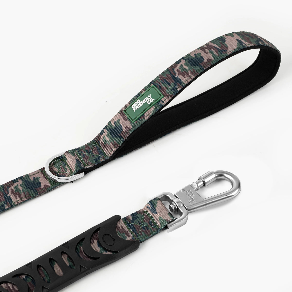 Close-up of the Green Camo bungee dog leash showing the padded handle, metal D-ring and heavy-duty clip.