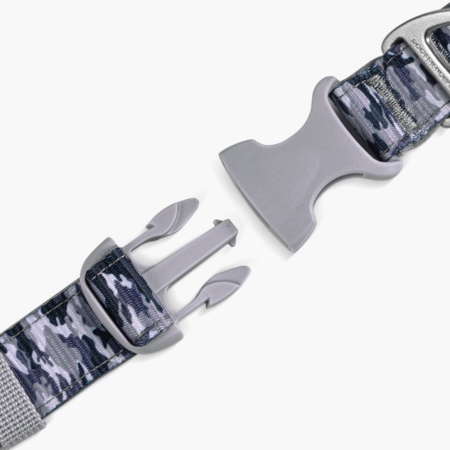 Essentials Collar - Grey Camo